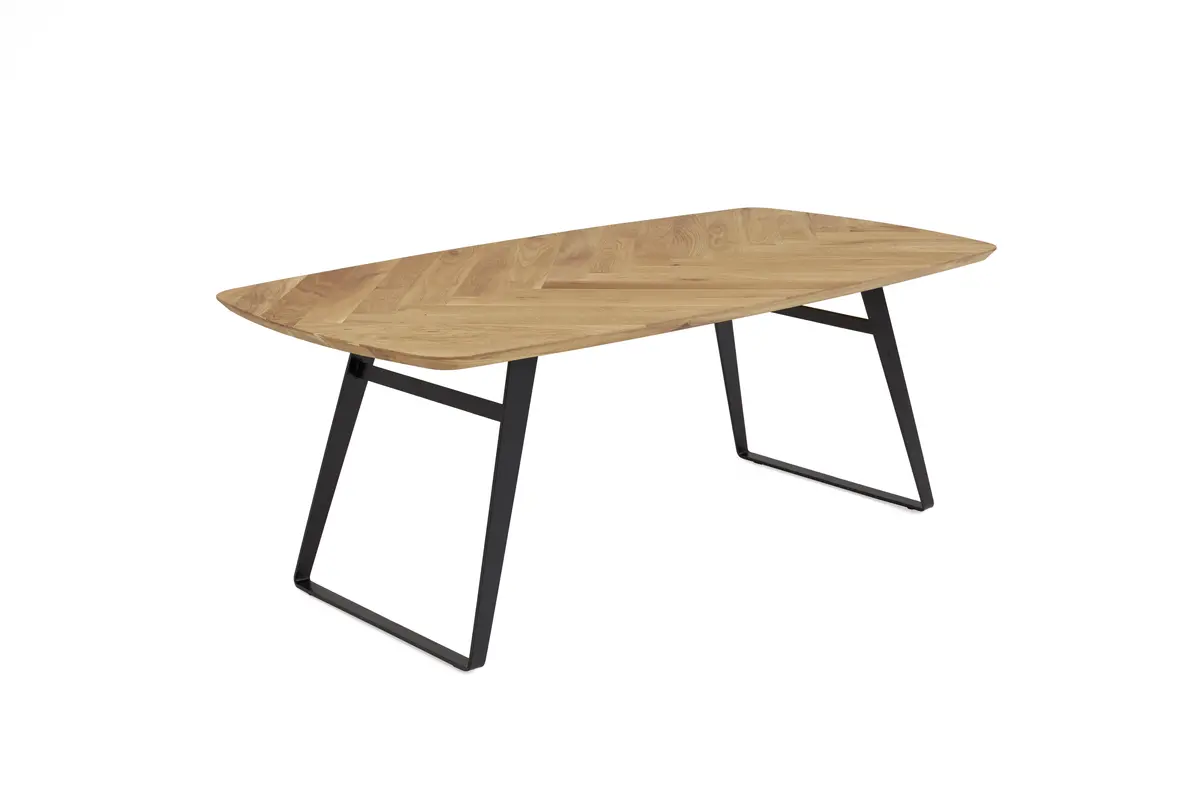 Esstisch im Fischgrät-Design